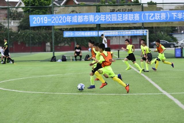 巴萨本赛季前8轮比赛 前场三叉戟打进16球